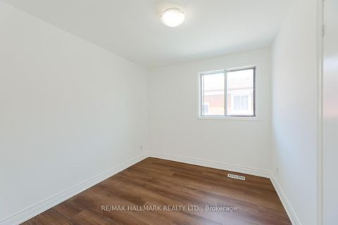 Photo 14 at 767 Midland Avenue, Kennedy Park, Toronto