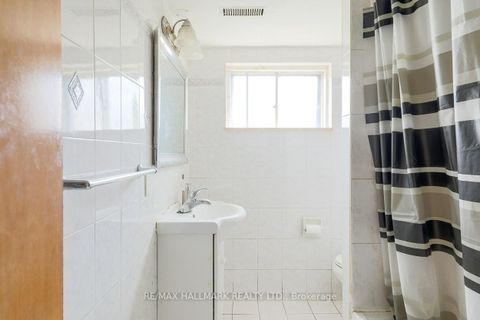 Photo 18 at 767 Midland Avenue, Kennedy Park, Toronto