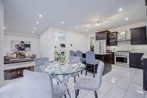 Photo 12 at 186 Ascalon Drive, Patterson, Vaughan