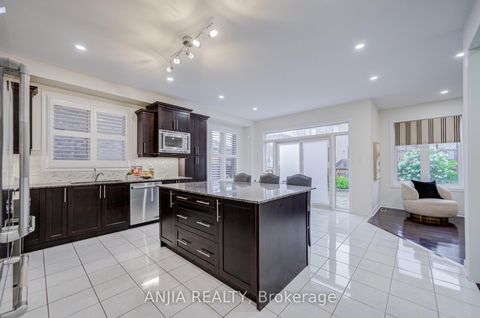 Photo 20 at 186 Ascalon Drive, Patterson, Vaughan