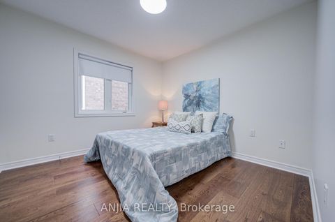 Photo 30 at 186 Ascalon Drive, Patterson, Vaughan