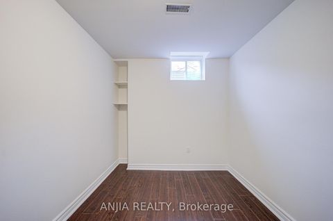 Photo 44 at 186 Ascalon Drive, Patterson, Vaughan