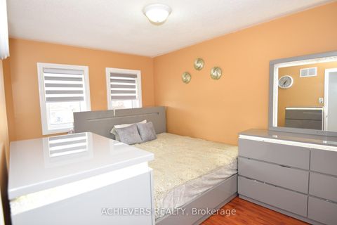 Photo 18 at 10 Gramercy Square, Rouge E11, Toronto