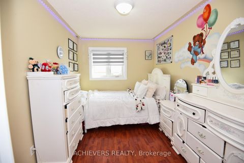Photo 22 at 10 Gramercy Square, Rouge E11, Toronto