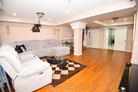 Photo 33 at 10 Gramercy Square, Rouge E11, Toronto