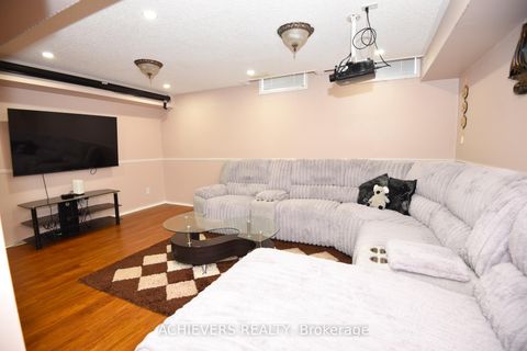 Photo 34 at 10 Gramercy Square, Rouge E11, Toronto