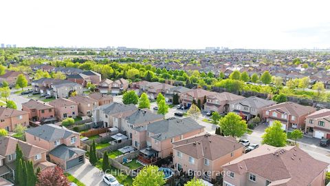 Photo 44 at 10 Gramercy Square, Rouge E11, Toronto