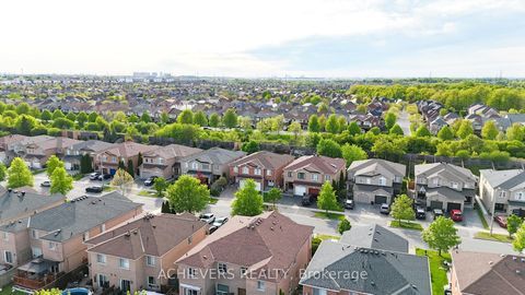 Photo 45 at 10 Gramercy Square, Rouge E11, Toronto