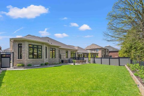 Photo 34 at 18 Mumberson Street, Cookstown, Innisfil
