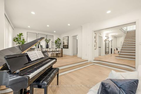 Photo 3 at 254 Forest Hill Road, Forest Hill South, Toronto