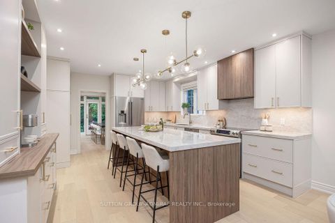 Photo 9 at 254 Forest Hill Road, Forest Hill South, Toronto