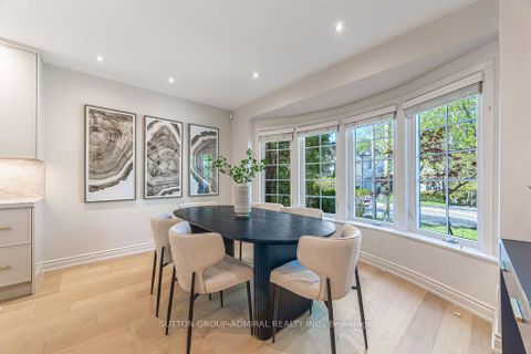 Photo 11 at 254 Forest Hill Road, Forest Hill South, Toronto