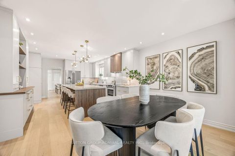 Photo 12 at 254 Forest Hill Road, Forest Hill South, Toronto