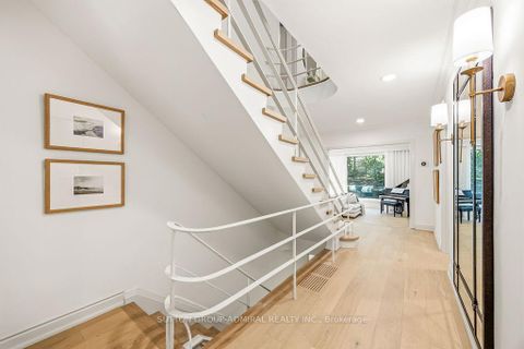 Photo 19 at 254 Forest Hill Road, Forest Hill South, Toronto