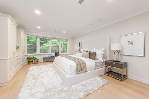 Photo 24 at 254 Forest Hill Road, Forest Hill South, Toronto