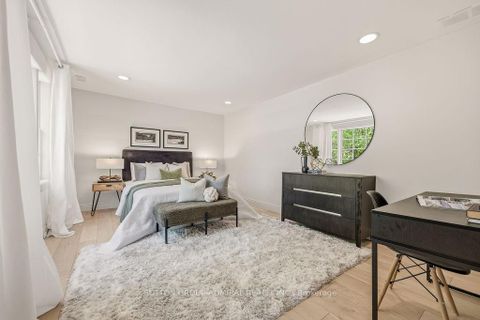 Photo 32 at 254 Forest Hill Road, Forest Hill South, Toronto