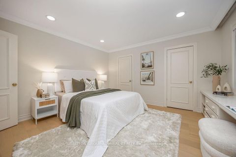 Photo 36 at 254 Forest Hill Road, Forest Hill South, Toronto