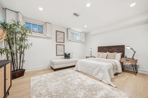 Photo 43 at 254 Forest Hill Road, Forest Hill South, Toronto