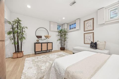 Photo 44 at 254 Forest Hill Road, Forest Hill South, Toronto