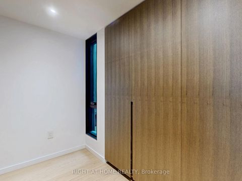 Photo 13 at 15 Durie Street E, Swansea, Toronto