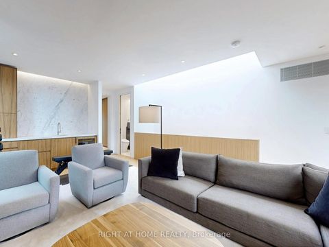 Photo 24 at 15 Durie Street E, Swansea, Toronto