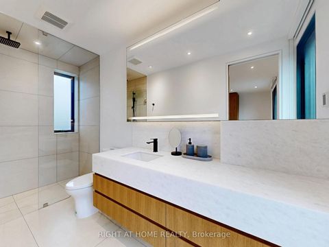 Photo 28 at 15 Durie Street E, Swansea, Toronto