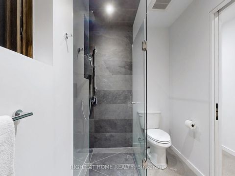 Photo 37 at 15 Durie Street E, Swansea, Toronto