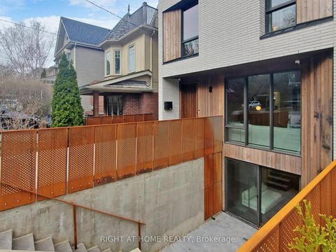 Photo 48 at 15 Durie Street E, Swansea, Toronto