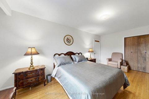 Photo 11 at 87 Mulholland Avenue, Glen Park, Toronto