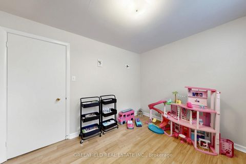 Photo 35 at 87 Mulholland Avenue, Glen Park, Toronto