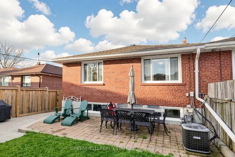 Photo 47 at 87 Mulholland Avenue, Glen Park, Toronto