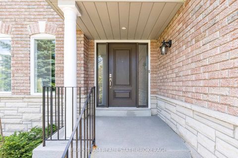 Photo 3 at 23 Bluewater Trail, Bayshore, Barrie