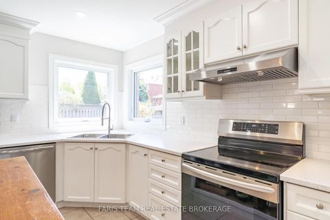 Photo 7 at 23 Bluewater Trail, Bayshore, Barrie