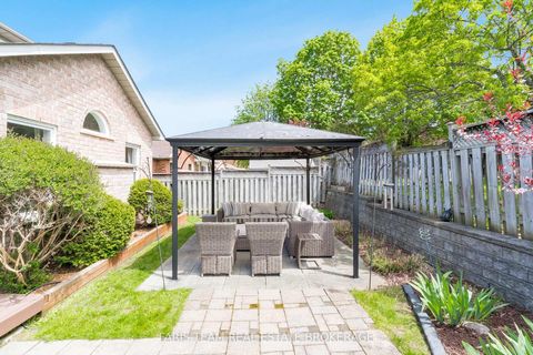 Photo 39 at 23 Bluewater Trail, Bayshore, Barrie