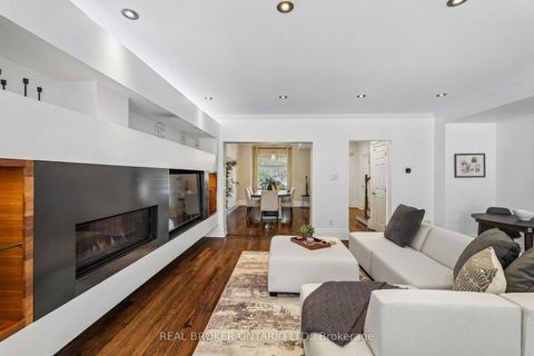 Photo 7 at 20 Brookmount Road, The Beaches, Toronto