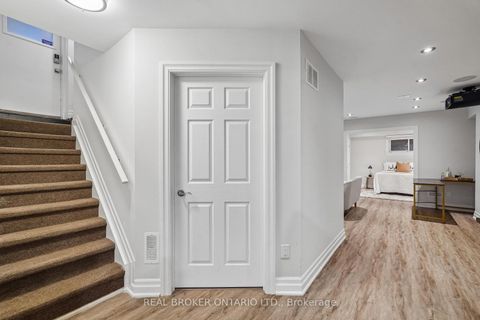 Photo 27 at 20 Brookmount Road, The Beaches, Toronto