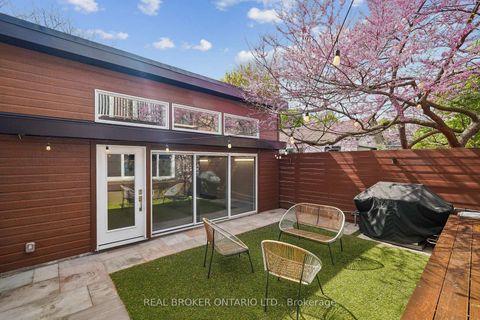 Photo 33 at 20 Brookmount Road, The Beaches, Toronto