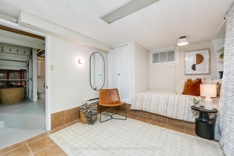 Photo 36 at 21 Cross Street, Weston, Toronto