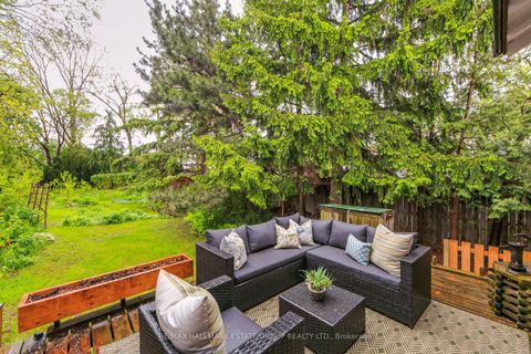Photo 39 at 21 Cross Street, Weston, Toronto