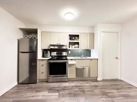Photo 14 at 533 - 111 Elizabeth Street, Bay Street Corridor, Toronto