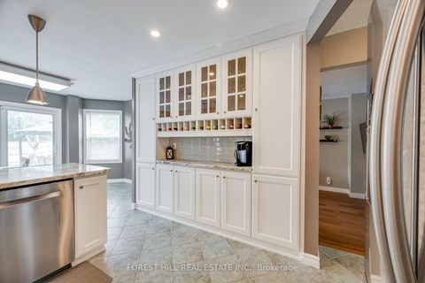 Photo 5 at 4 Milgate Place, Aurora Highlands, Aurora