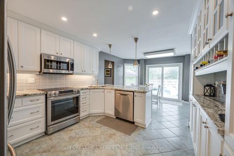 Photo 6 at 4 Milgate Place, Aurora Highlands, Aurora