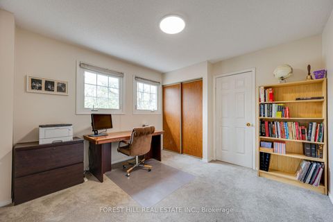 Photo 23 at 4 Milgate Place, Aurora Highlands, Aurora