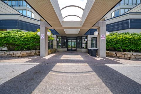 Photo 1 at 1813 - 160 Alton Towers Circle, Milliken, Toronto