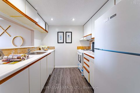 Photo 11 at 1813 - 160 Alton Towers Circle, Milliken, Toronto