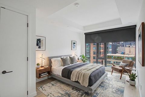 Photo 9 at 725 - 505 Richmond Street W, Waterfront Communities C1, Toronto