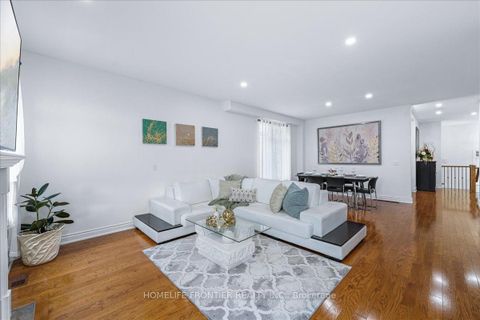 Photo 10 at 1664 Moyer Avenue, Alcona, Innisfil