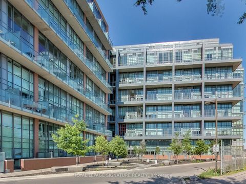 Photo 11 at 705 - 5 Hanna Avenue, Niagara, Toronto