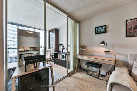 Photo 15 at 2013 - 44 St Joseph Street, Bay Street Corridor, Toronto