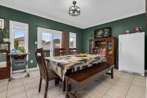 Photo 3 at 120 Jessica Drive, Painswick South, Barrie